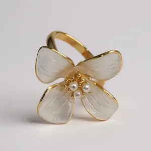 TEIKET Ivory Bloom Floral Ring
