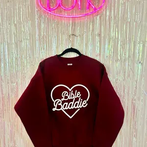 DOTK Women’s Bible Baddie sweatshirt in burgundy oversized  Christian Christmas cotton Comfy Pullover Soft Tops  Casual Crewneck