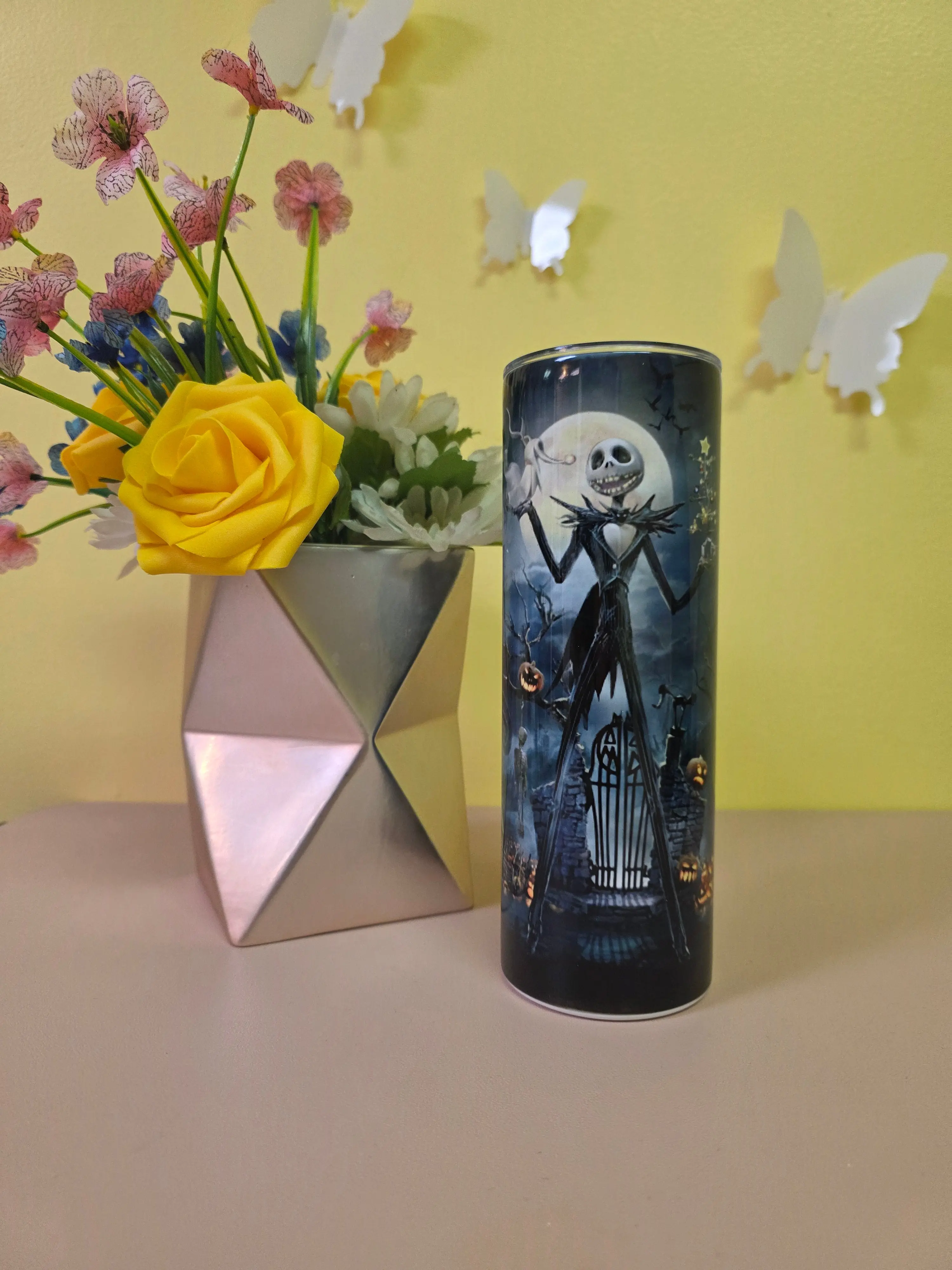 20 Ounce Tumbler - Stainless Steel | Jack Skellington Graveyard