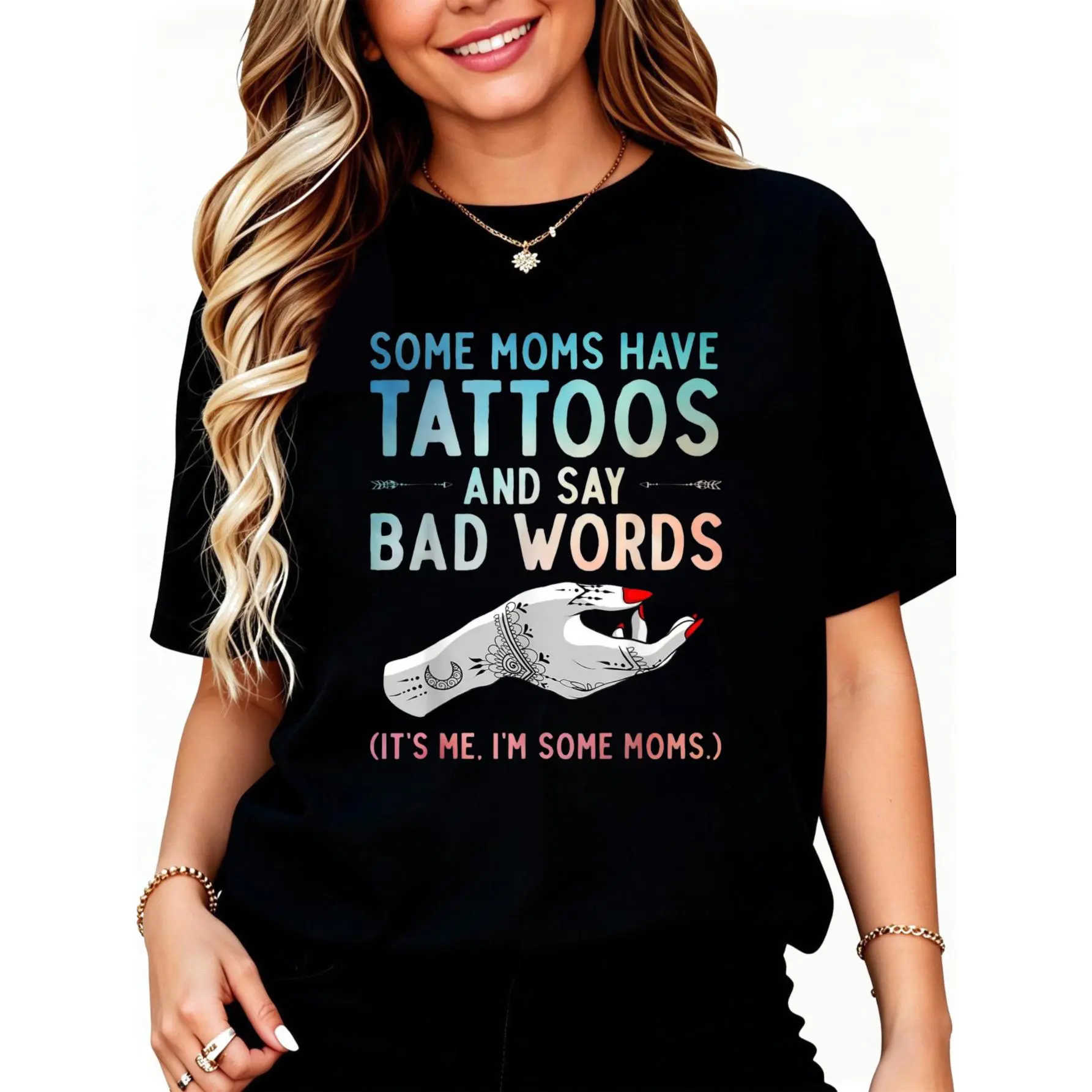 Funny Tattoo Design for Mom Women Tattoo Artist Tattoo Lover T-Shirt
