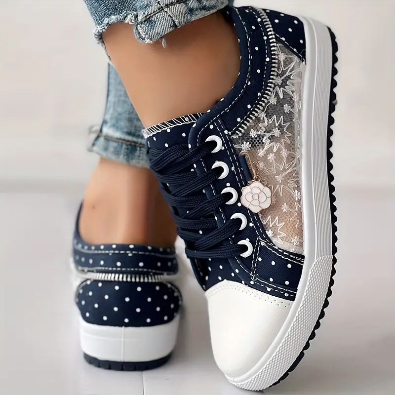 [Floral Mesh Sneakers] Light Blue Women's Floral Mesh Sneakers - Lace-Up Low Tops with Rhinestone Accents, Casual Shoes, Synthetic Cover Sole Snow Garden Boots  Footwear Girl Closed Insole Comfort Athletic Training Trainers Multicolor  Runner  pants Hi