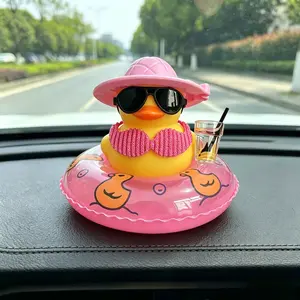 1pc Novelty Rubber Duck Car Dashboard Ornament, Summer Style Duck Decor with Sunglasses, Hat & Swim Ring, Cute Car Dashboard Figurine, Fun Auto Interior Accessory for Women Men, Desk Decor Gift, Car Desktop Decor, Car Accessories