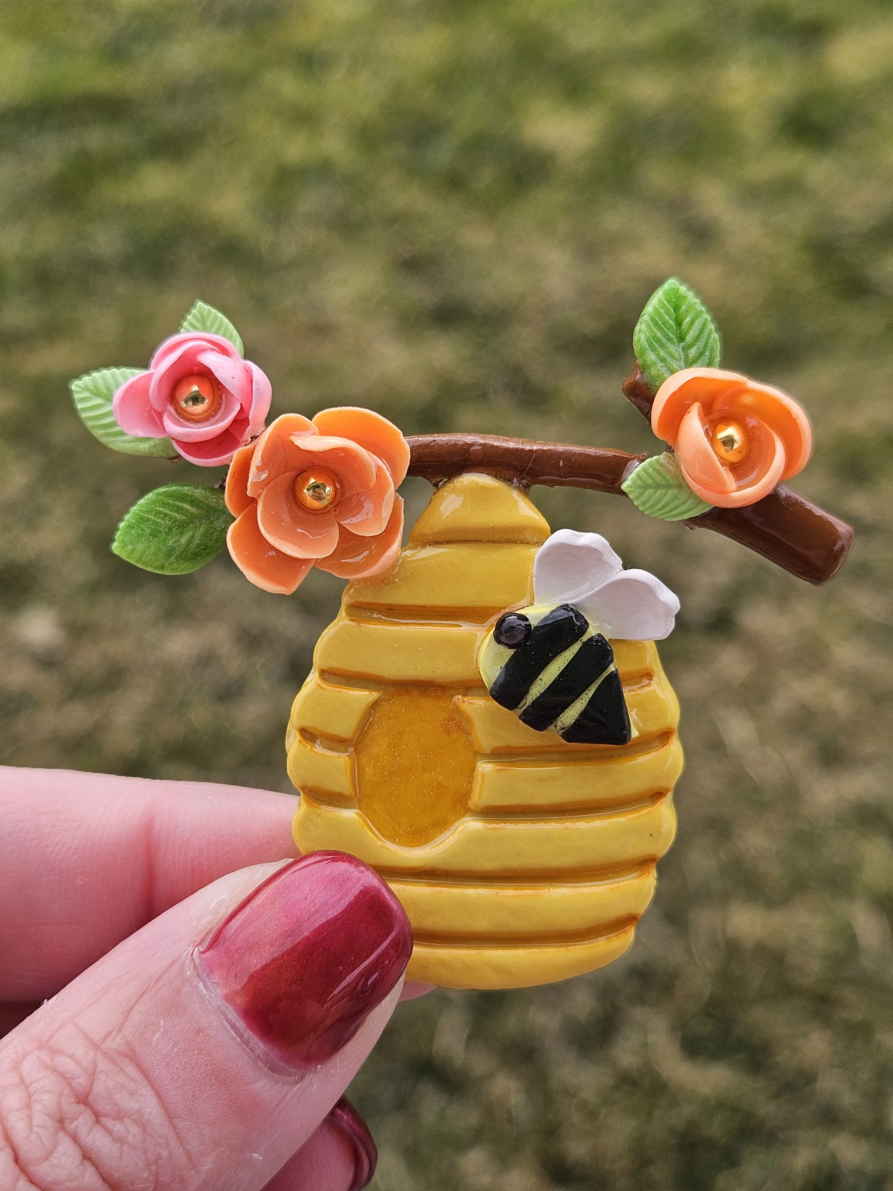 Adorable Honey Bee Magnets with Pink and Orange or Blue & Purple Flowers Perfect for Home Decor & Gifts for Bee Enthusiasts Single or as a Set