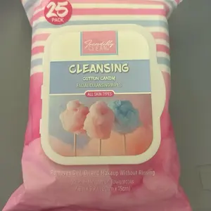 Cotton Candy facial cleansing Wipes 25ct