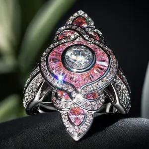 Exquisite Creative Personality Pink Channel Rings Zircon Gifts for Men & Women Wedding Engagement Promise Bride Eternity Ring Anniversary Ring Birthstone Ring Ladies Romantic Holiday Gift