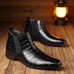 TikTok Store Black Friday Chelsea Boots Men's British Style Retro Fashion Leather Shoes PU Material Comfortable Soft Leather Patent Finish Black Office Work Bedroom Footwear - Women