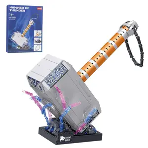 975PCS Hammer Mjolnir Building Set Superhero Inspired Hammer of Thunder Model with Stand Bricks Toy Gift For Teens Kids