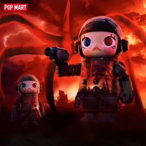[Spanish] – POP MART MEGA SPACE MOLLY 1000% Stranger Things