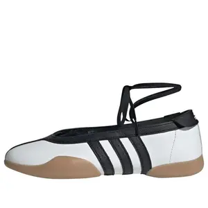 (WMNS) adidas Taekwondo Mei Ballet 'Cloud White Core Black' JR7030