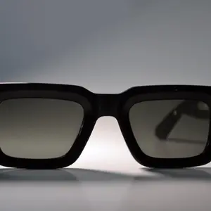 XHALE LENS ‘DEVOTION’ (MIDNIGHT)