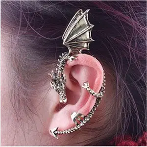Trendy Accessories: Gothic Punk Dragon-Shaped Non-Pierced Ear Studs, Ear Clips, Earrings