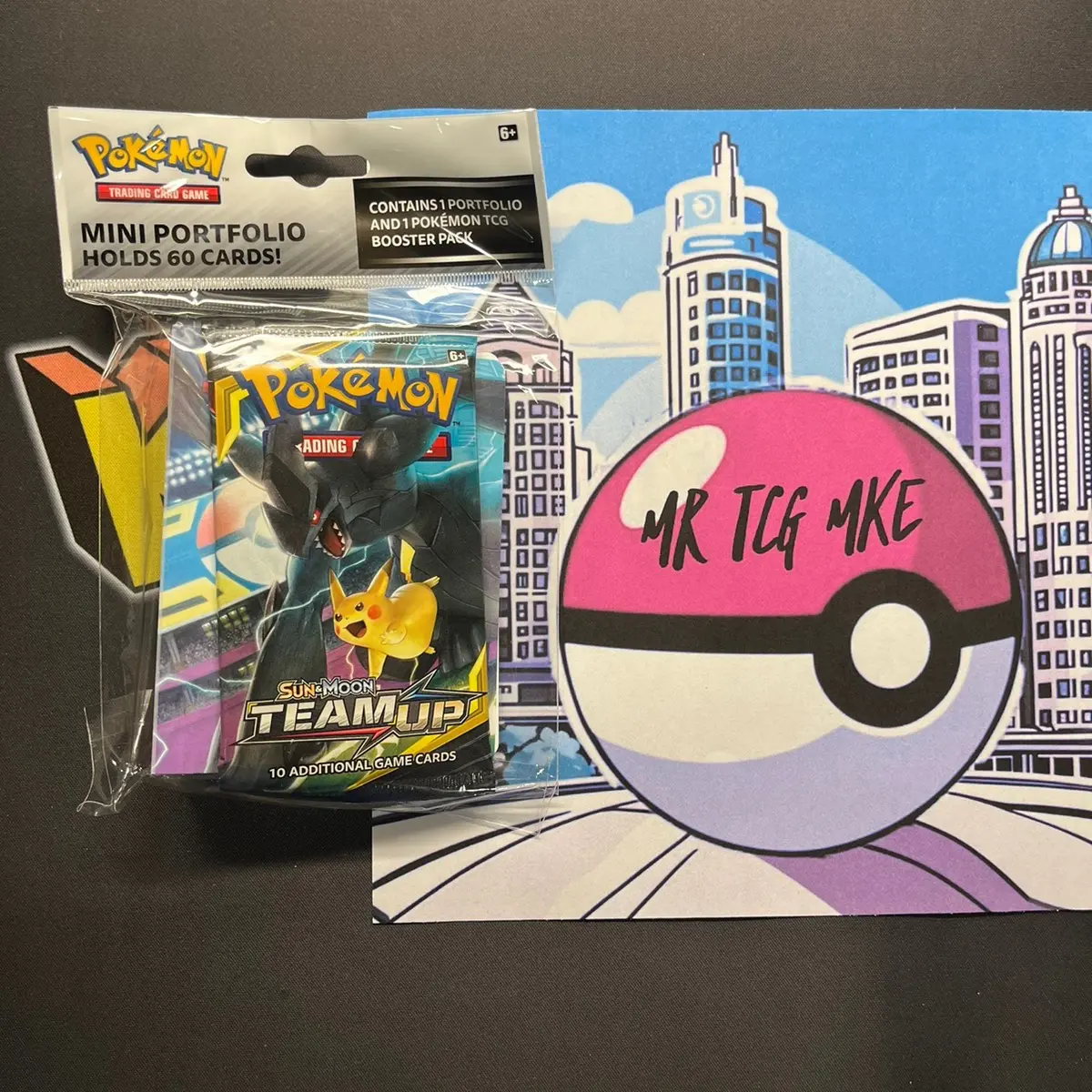 Pokémon TCG Team Up Booster Pack with Mini Binder (sealed)