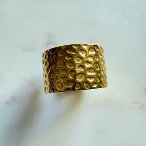 Leopard Ring - Gold Color, Textured Design, Unique Style, Perfect for Everyday Wear