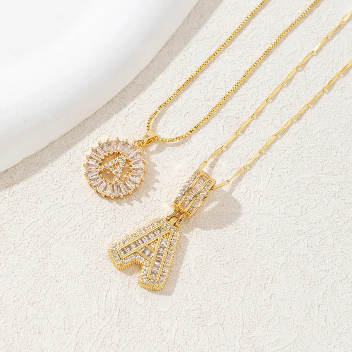 Unisex A-Z Initial Pendant Necklace with Titanium Steel Twisted Chain, Copper Letter with Zircon, Trendy Fashion Jewelry