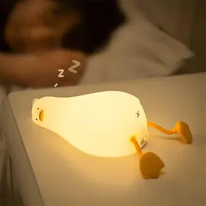 LED Lying Flat Duck Night Light, 3 Level Dimmable Nursery Nightlight,Cute Lamps Silicone Squishy Light Up Duck,Rechargeable Bedside Touch Lamp for Breastfeeding Toddler Baby Kids Decor USB Rechargeable Mobile Phone Holder Children's Gift