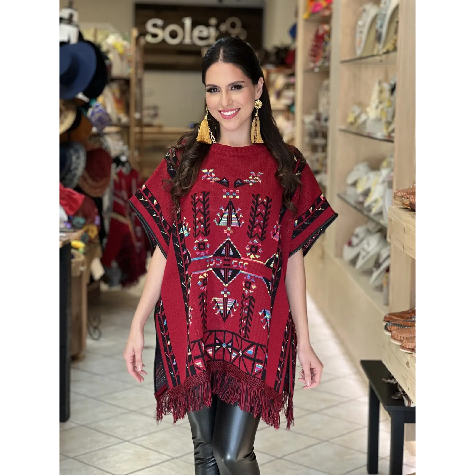 Poncho Maya