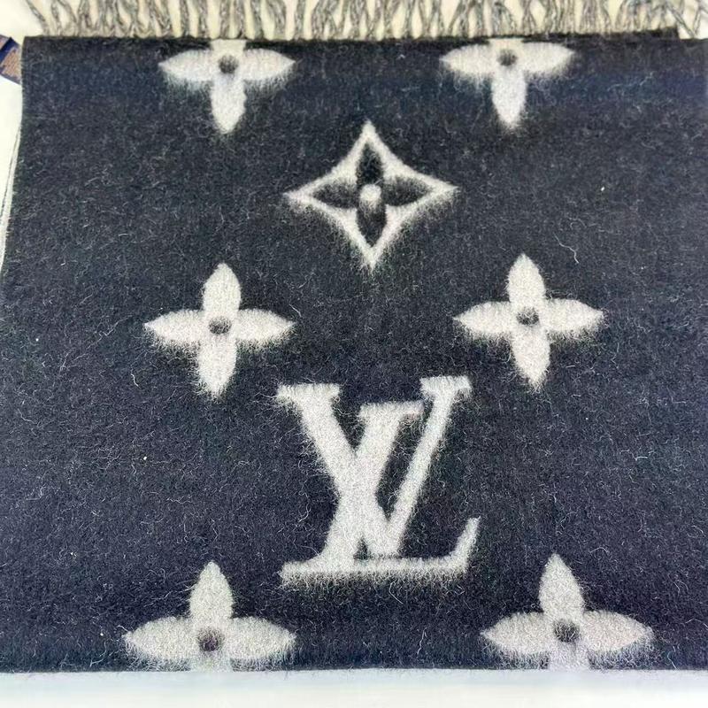 Pre-owned Louis Vuitton Cashmere Small Leather Goods Reykjavik Scarf Navy Blue with LV Logo & Fringes Accessory