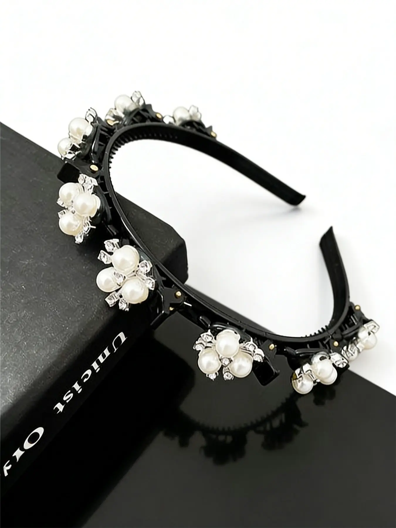 Silver three-bead headband