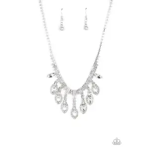 Reigning Romance White