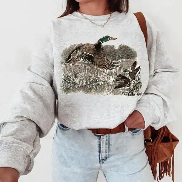 Vintage DuckSweatshirt, Duck Shirt, Animal Lover Shirt, Mallard Sweater Gift For Men and For Women