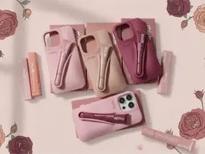 Slim iPhone Case 11–17 Pro Max with Lipstick Holder Cute Minimal Phone Cover