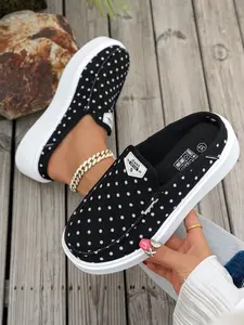 New Arrival Women's Shoes, Trendy and Checkered Design, Vibrant Milk-Colored Options, Perfect for Everyday Wear