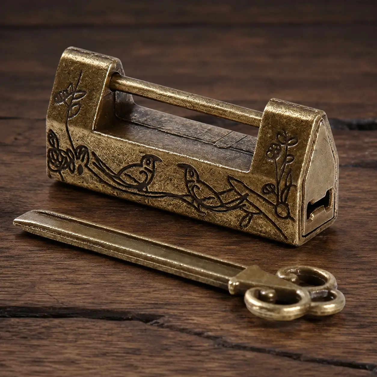 Antique Brass Padlock Hand Engraved Vintage Decor Lock Medieval Style Furniture Drawer Cabinet Jewelry Box Luggage Hardware Security Collectible Handcrafted Wedding Gift Home Accessory Secure Lock