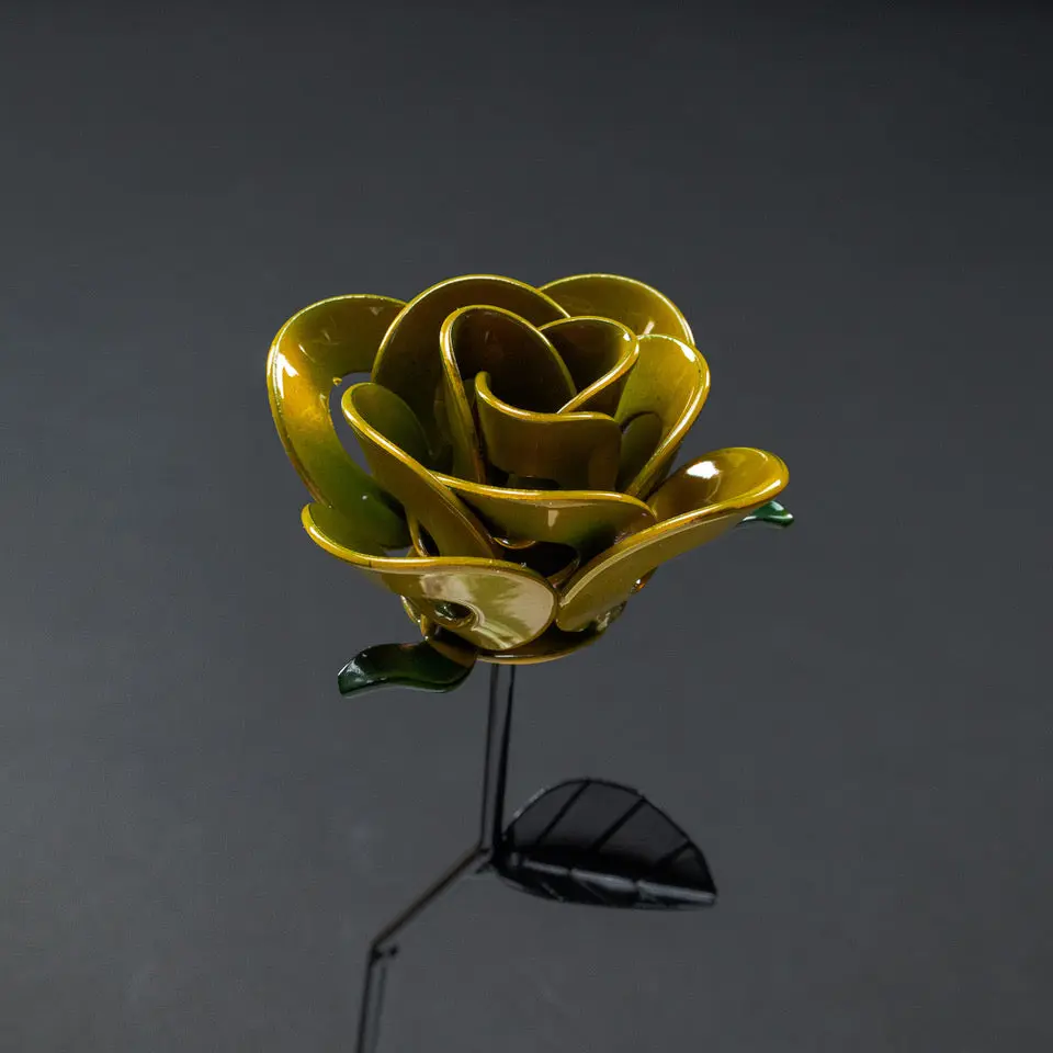 Pear and Black Immortal Rose, Recycled Metal Rose, Steel Rose Sculpture, Welded Rose Art, Steampunk Rose, Unique Gift for Valentine's Day.