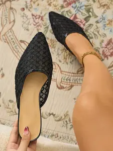 Women's Breathable Mesh Lace-Up Sandals, Pointed Toe Low-Top Comfort Shoes, Perfect for Summer Outdoors & Travel