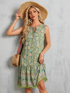 Women's Sleeveless Floral Print Dress With Knotted