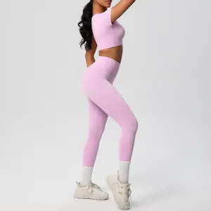 Sleek 2-Piece Workout Set Soft Stretchy Supportive with Built-in Bra Available in Multiple Colors Comfortable Stylish for Everyday Wear