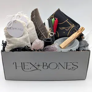Witchcraft Altar Kit for Beginners – Spells, Candles, Crystals & Tools for Witchy Rituals