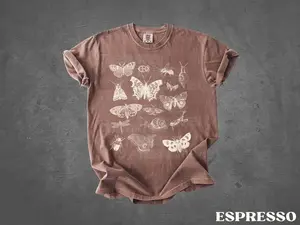 Vintage Moth Shirt Comfort Colors® Minimalist Nature Forestcore Bugs Snails Fairycore Entomology Tee Cottagecore T-shirts Forest Lover Gifts