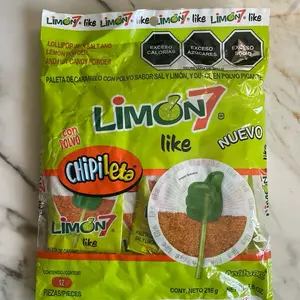 LIMON 7 Chipileta lollipop lime with chili powder