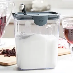 Recipiente hermético de 2qt de Princess House