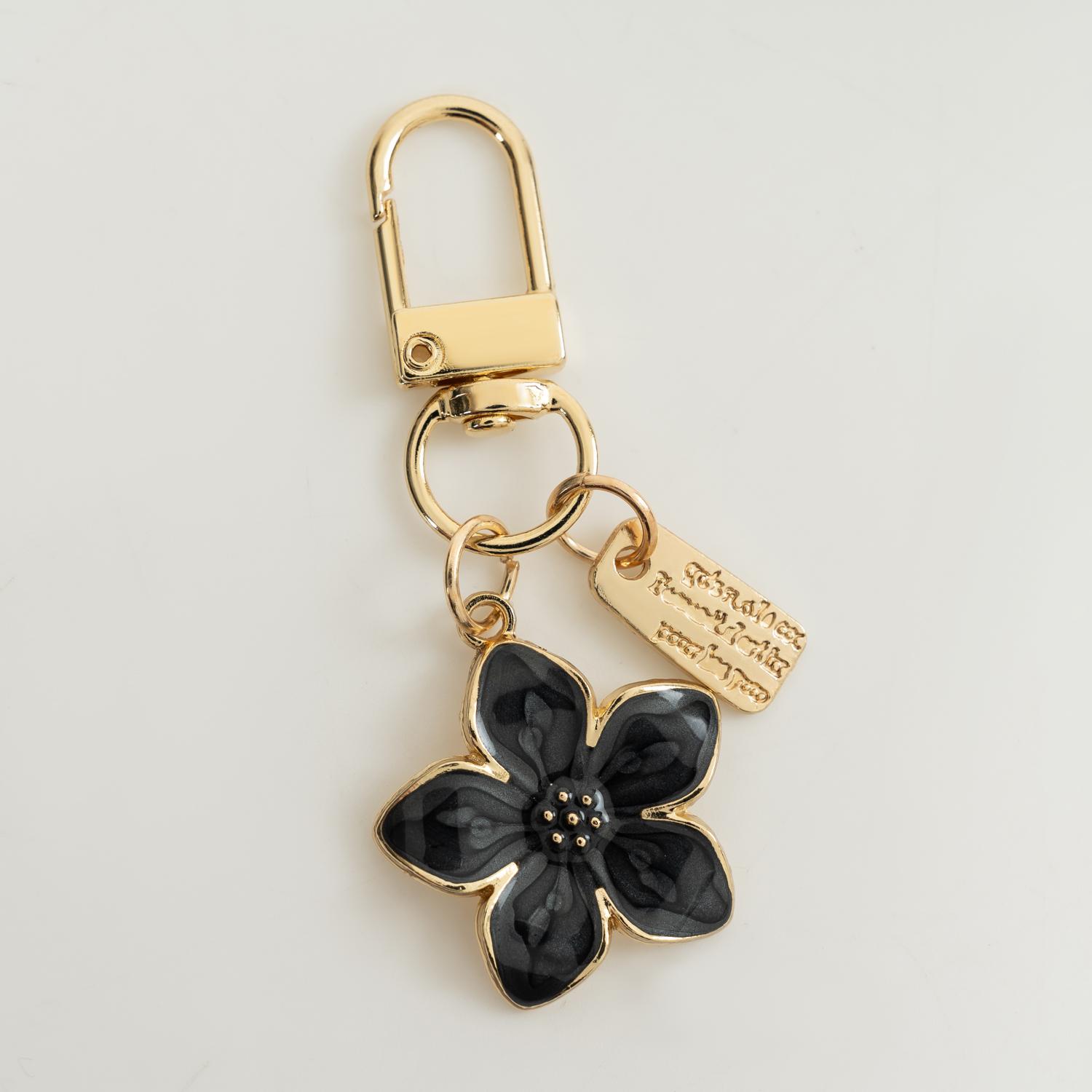 Botanical Bloom Keychain, Dainty Floral Keyring, Chic Unisex Gift for Women & Men, Trendy Bag Charm & Car Key Decor