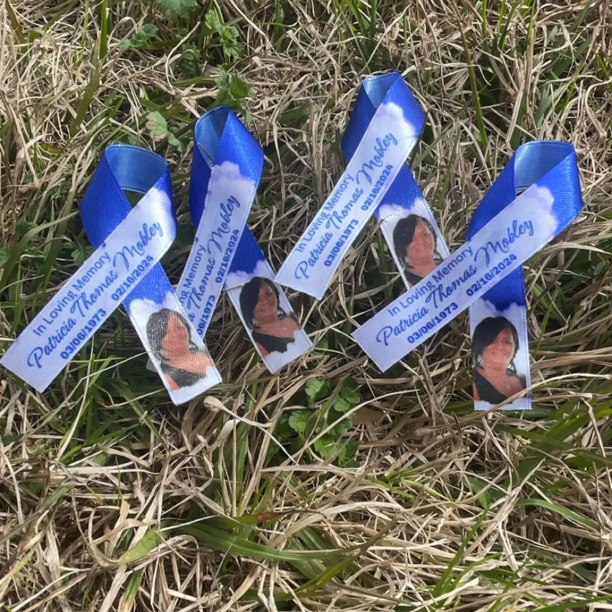 Memorial Ribbon Pins