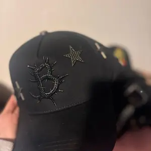 1.1 estrella adiamantadas B negra