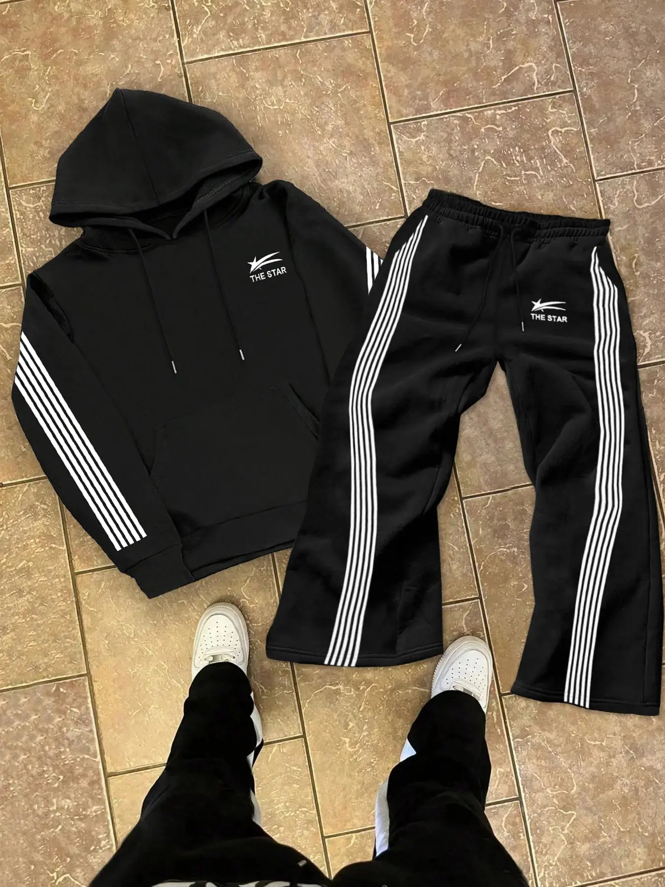 Men's Colorblock Striped Side Stripe Pocket Hoodie & Drawstring Waist Sweatpants Set, Sporty Casual Set, Regular Fit Casual Long Sleeve Drawstring Sweatshirt & Pocket Jogger Pants, Men's Fall & Winter Clothes