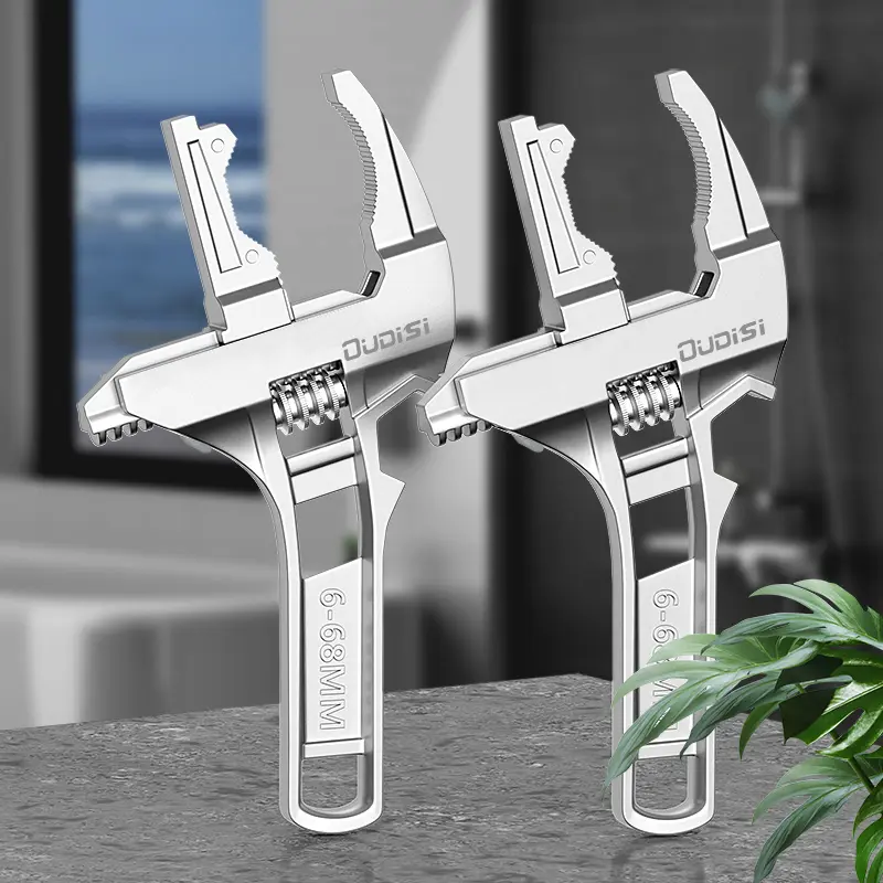 Multifunctional Bathroom Wrench 6-68mm Adjustable Large Opening Spanner, Serrated Jaw Plumbing Wrench for Sink Faucet Pipe Installation Repair