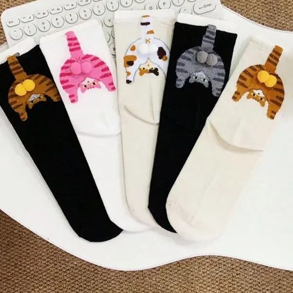 Women's 5-Pair Cute Cat Ball Mid-Calf Socks Set, Soft Kitten Design, Comfortable Stylish Fit, Perfect for Casual Outfits, Fashion Accessories