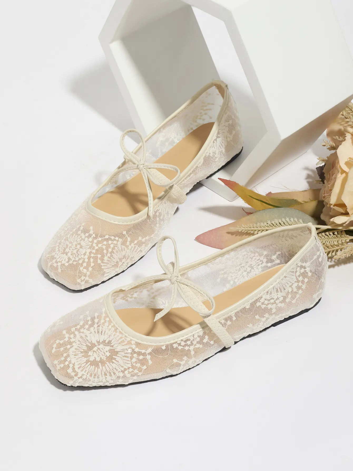 Summer Breathable Mesh Women's Flat Mary Jane Ballet Shoes Lightweight Comfortable Square Toe Cutout Casual Sandals with Bow Accent & Charming Embroidery - Flatform