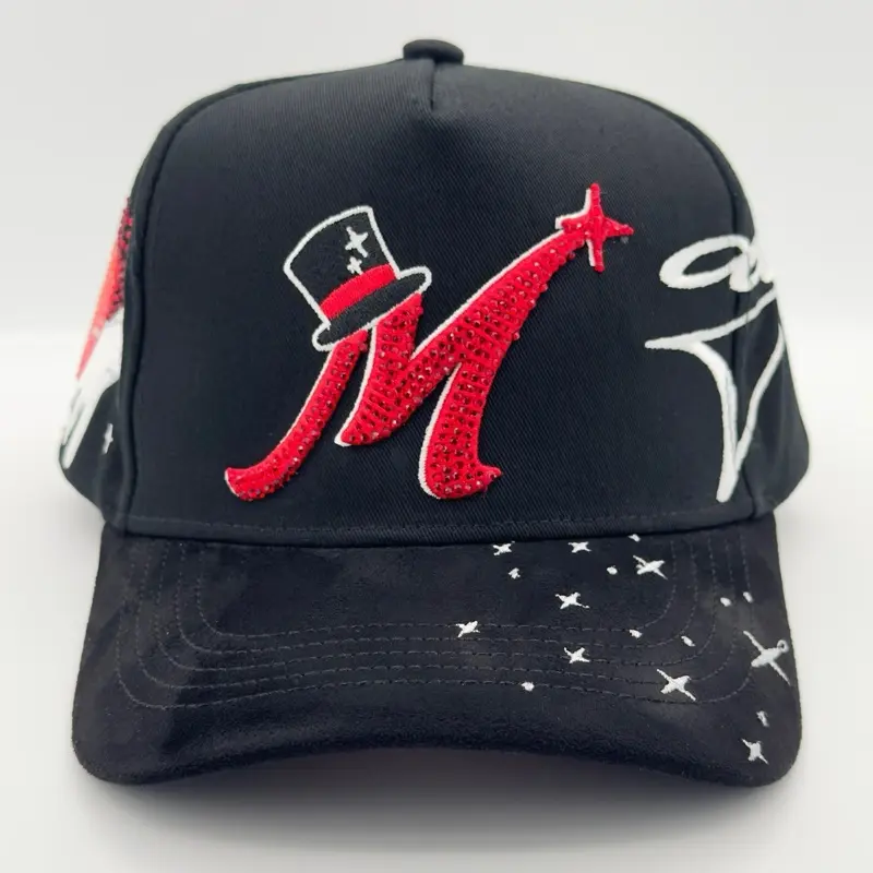31H El Mago Black Cap with Red and White Design and Star Pattern Semi-Curved Cap