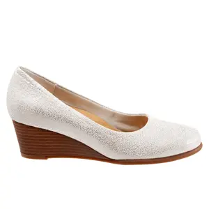 Trotters Winnie T1965-168 Womens White Narrow Leather Pumps Heels Shoes