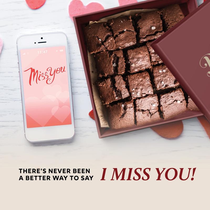 Mini Bundt and Whoopie Pie Signature Gift Box