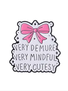 Very Demand Very Mindful Very Cute Pink Bow, Text Brooch Badge Clip, Paired with Clothes, Backpack, Fashionable Jewelry Suitable for Men and Women's Daily Wear, Exquisite Gift for Friends, Fashion Accessory