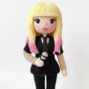 [ SINGER Nicki] Handmade Singer Crochet Doll – Cute Amigurumi Performer Plush with Microphone Accessory, Unique Music Lover Gift, 9-11 Inches, Soft Yarn Hair, Collectible Design