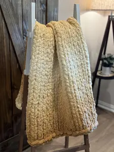 Chunky Hand Knit Blanket Ombré Phasing, Pick Your Size