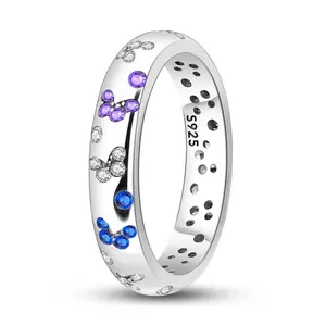 NARMO Sparkling Butterfly Ring, S925 Silver Plated with Platinum and CZ Gemstones, Elegant Insect Style Jewelry Gift for Women, Perfect for Anniversary, Birthday and Valentine's Day
