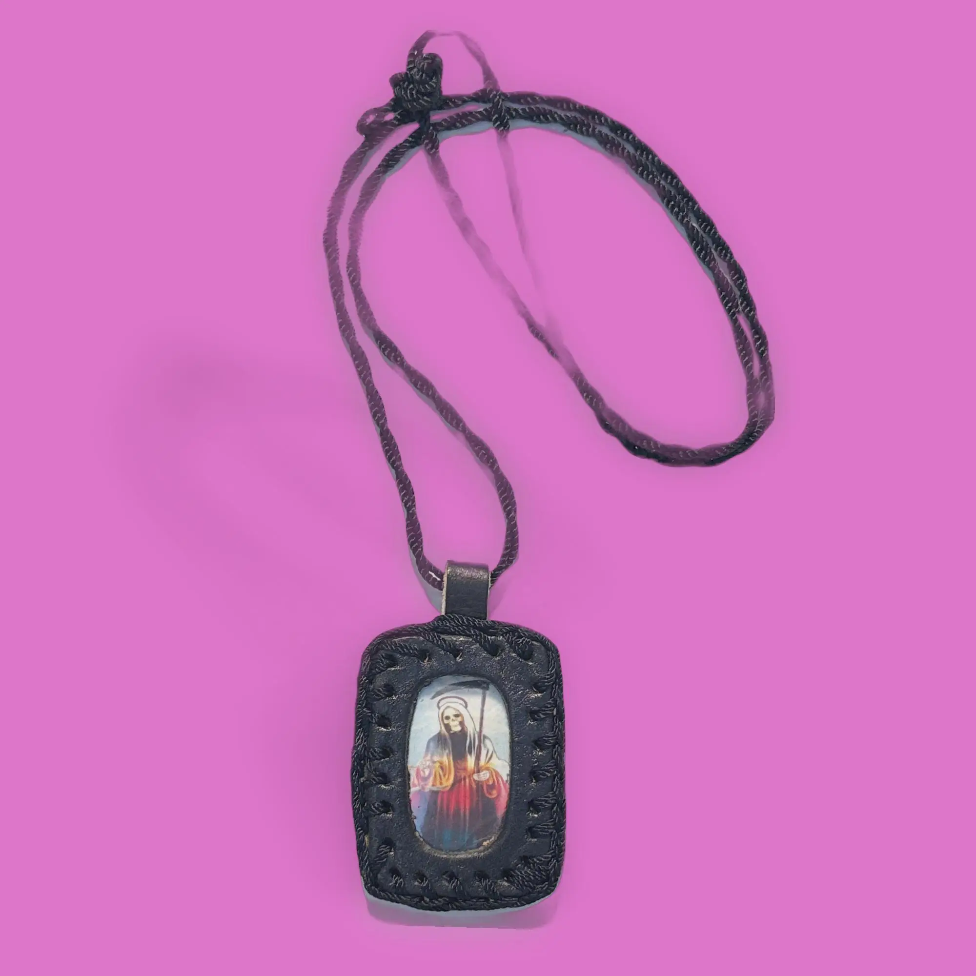 Santa Muerte Escapulario 7 Powers black Santa Muerte Escapulario 7 Powers black